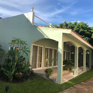 https://villa-paradise-cozumel.allrivieramayahotels.com