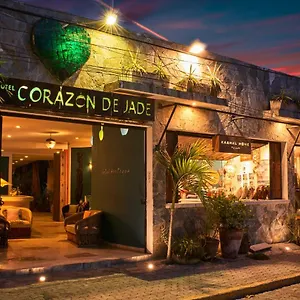 https://corazon-de-jade.allrivieramayahotels.com