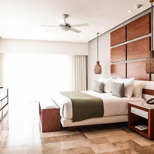 https://the-reef-28-adults-only.tulum-hotels.net