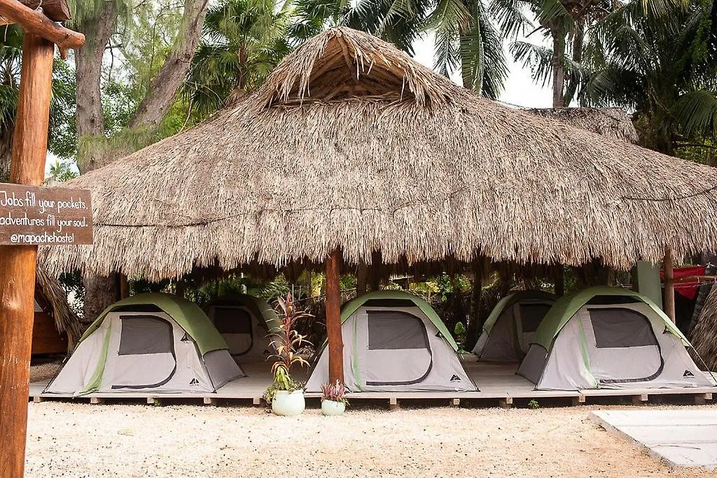 Penzion Mapache Hostel & Camping Isla Holbox Mexiko